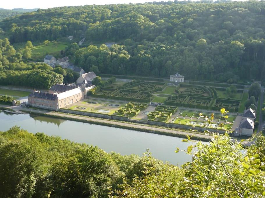 Laissez-Vous Enchanter Par La Vallee De La Meuse Hastiere-par-dela Esterno foto