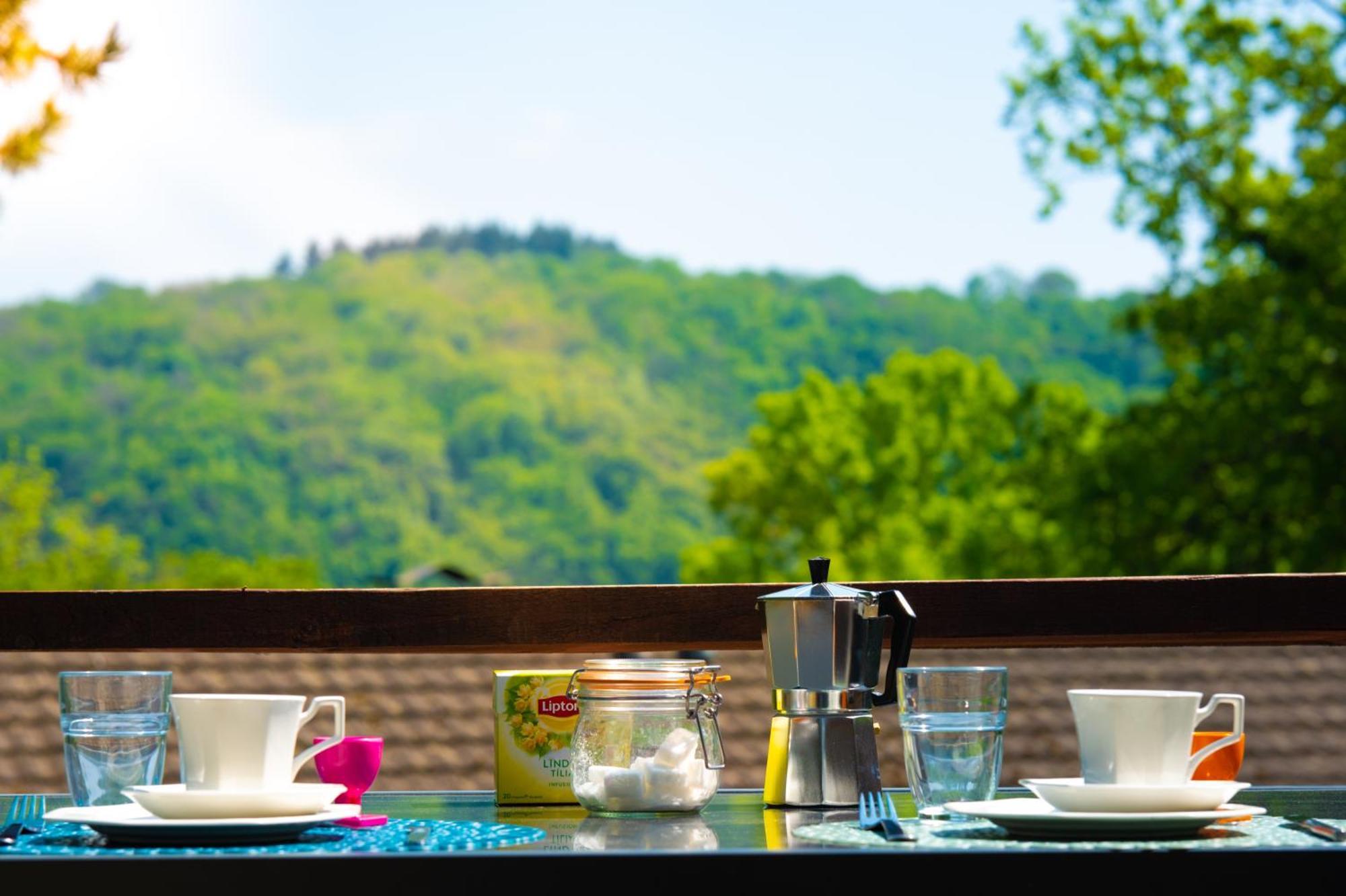 Laissez-Vous Enchanter Par La Vallee De La Meuse Hastiere-par-dela Esterno foto